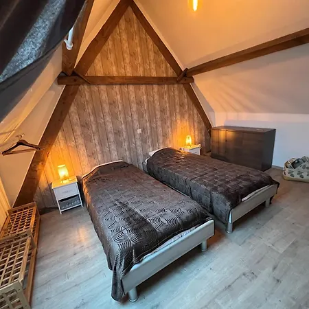 Rubis - Jacuzzi - Pairi Daiza - 6 Pers