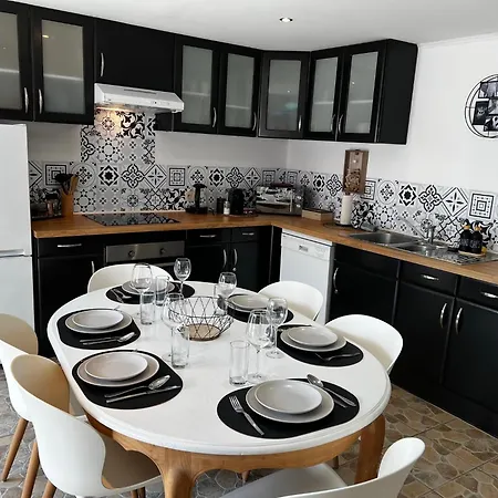 Rubis - Jacuzzi - Pairi Daiza - 6 Pers Holiday home